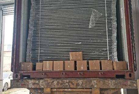 Paneles soldados para ganado